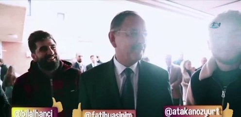 Bakan Özhaseki, sprey boyayı eline alıp graffiti yaptı