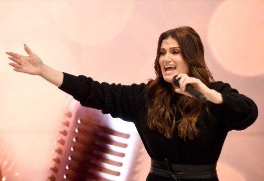 Idina Menzel Is Hosting a Live Holiday Singalong on Airbnb to Help Spread Some Cheer