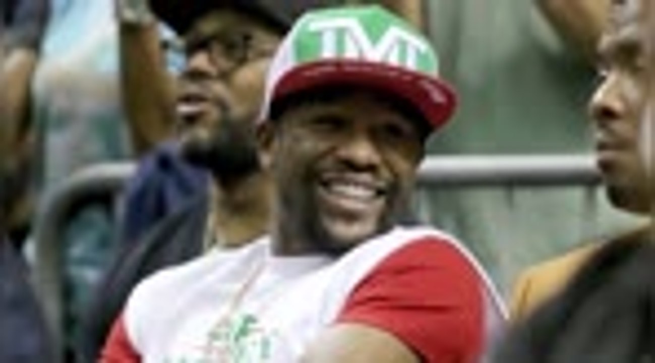 Mayweather announces Logan Paul bout