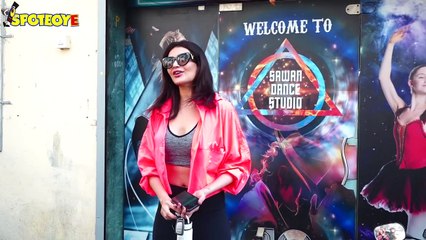 Karishma Tanna Snapped At Sawan Dance Academy Studio in Andheri