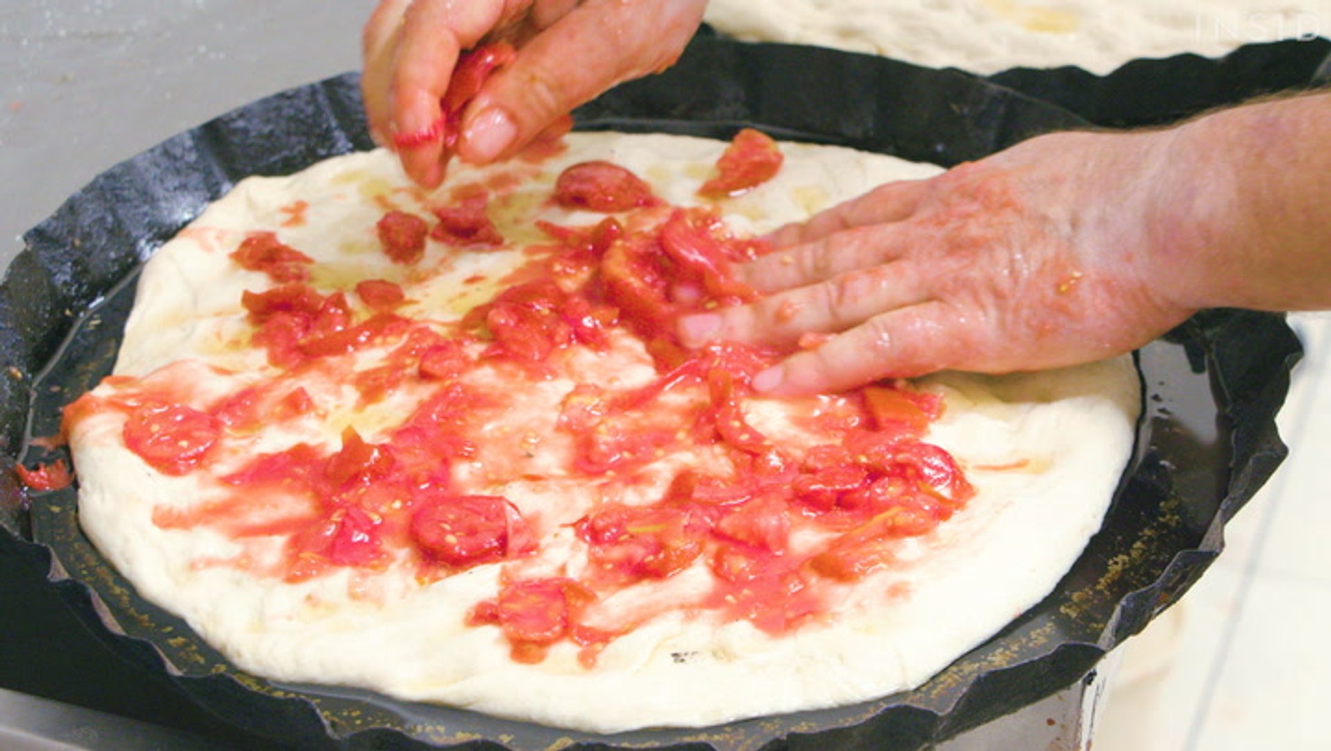 How Barese focaccia bread is made in Italy