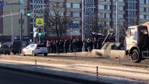 Hunderte Demonstrierende in Belarus festgenommen - Lob von Tichanowskaja