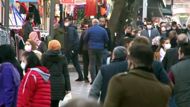 - Ev işlerini yapmamak boşanma sebebi sayıldı- Eşe hakaret ve evi temizlememek eşit kusur sayıldı- Eşe hakaretle temizlik yapmamak eşit kusur