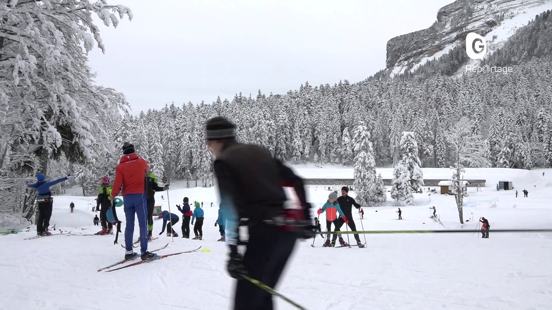 Reportage - Le col de Porte ouvre ses pistes de ski de fond - Vidéo  Dailymotion