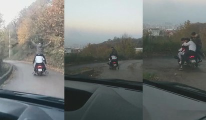 Sokağa çıkma kısıtlamasını 1 motosiklete 6 kişi binerek deldiler