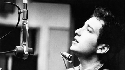 Bob Dylan Sells Entire Song Catalog