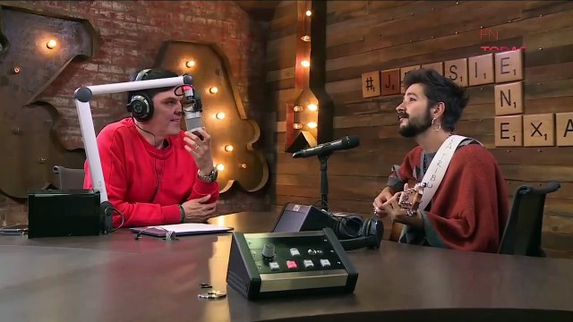 Camilo nos acompaña en la entrevista para #JessieEnExa