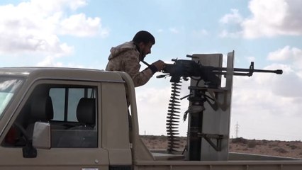 مفاوضات سياسية في ليبيا على وقع خروق عسكرية لحفتر