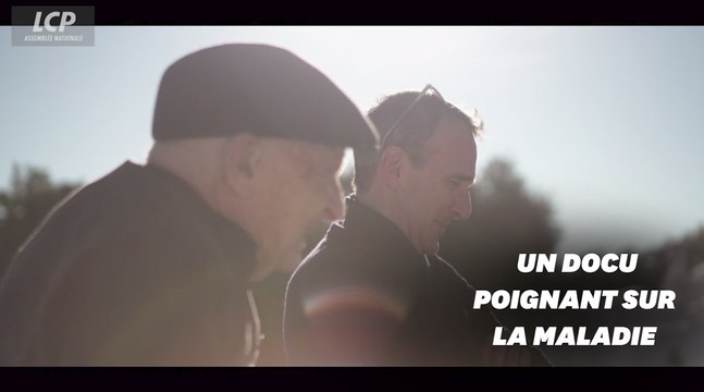 Elie Semoun à l'épreuve de la maladie d'Alzheimer de son père dans Mon Vieux