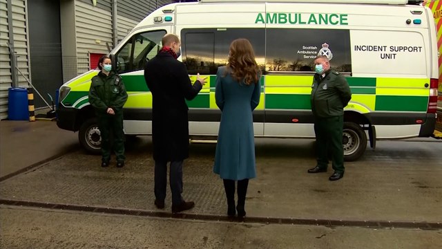 El príncipe Guillermo y Kate Middleton hacen un viaje por primera vez en el Royal Train