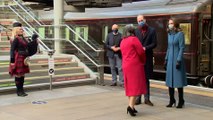 El príncipe Guillermo y Kate Middleton hacen un viaje por primera vez en el Royal Train