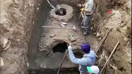 Evin temelinde çıkan tarih merak konusu oldu