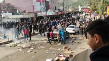 - IKBY'de protestocular siyasi parti binalarını ateşe verdi: 1 ölü, 6 yaralı