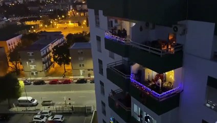 Villancicos y disco Navidad en los balcones de Jerez
