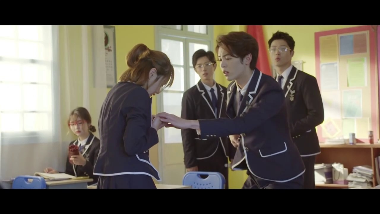 [ENG SUB] The Big Boss 08 (Huang Junjie, Eleanor Lee Kaixin) _ The best high school love comedy