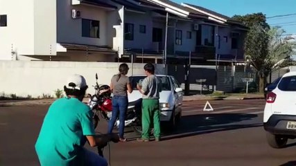 Palio e CG se envolvem em colisão de trânsito no Tropical