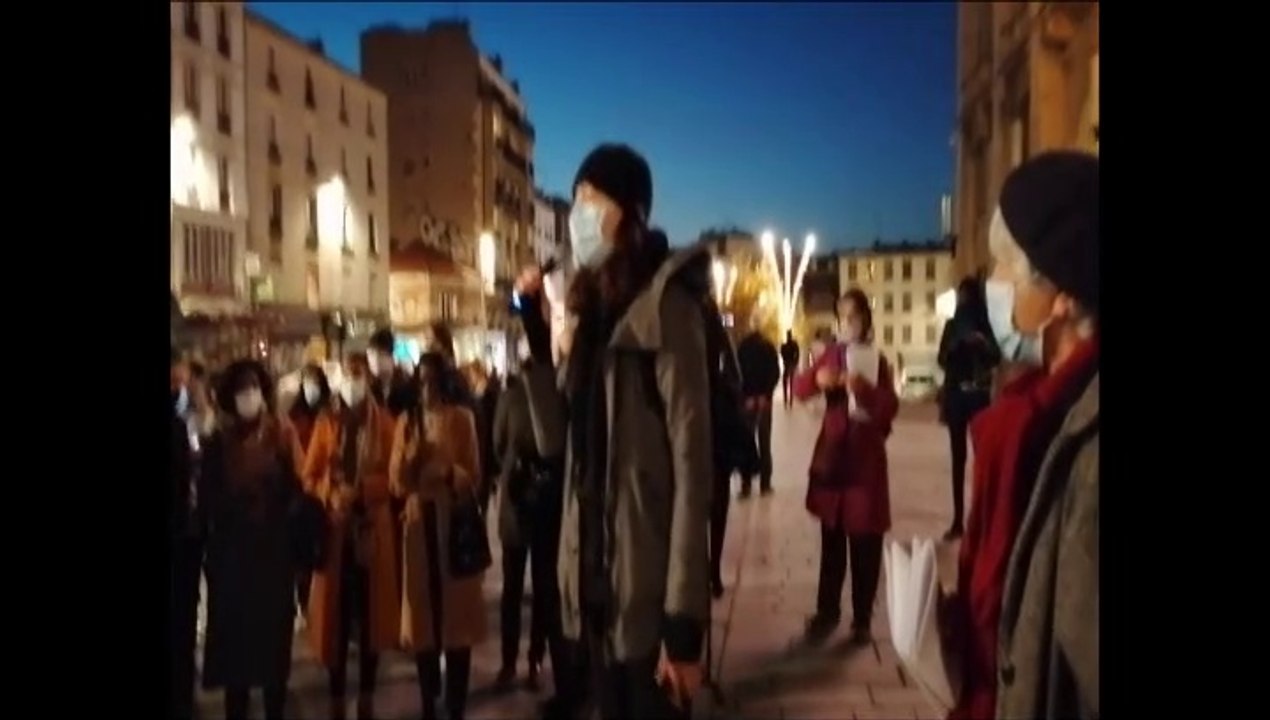 Collectif féministe Les dionysiennes . Violences contre les femmes çà suffit !