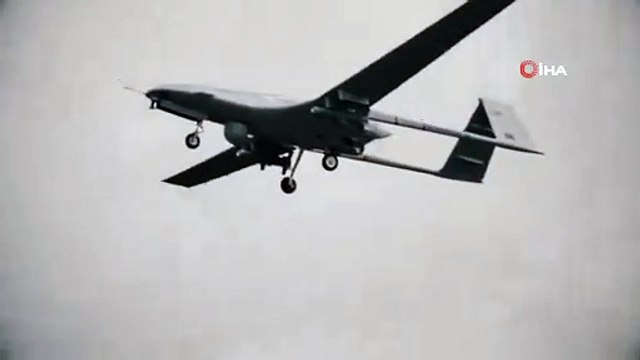 - MSB:'Irak kuzeyi Metina bölgesinde keşif ve gözetleme vasıtalarıyla tespit edilen ve saldırı hazırlığında oldukları belirlenen 3 PKK'lı terörist, düzenlenen hava harekâtıyla etkisiz hale getirildi. En son terörist etkisiz hale getirilincey