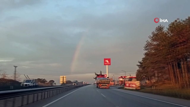 Bursa'da sis, gökkuşağı ve yağmur aynı anda görüldü