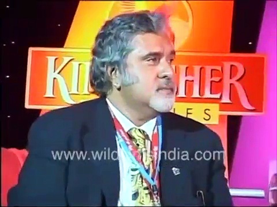 Vijay Mallya, Deepika Padukone, Kingfisher announce Bangalore - San Francisco first long haul flight