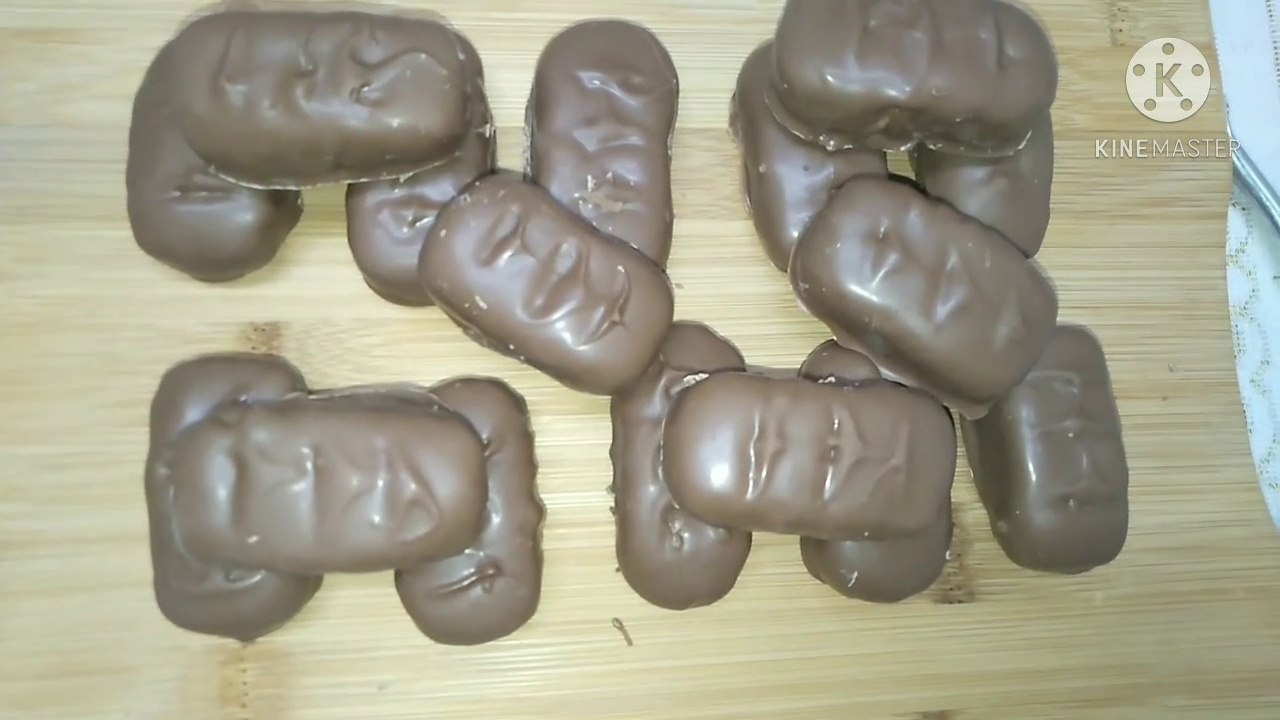 Homemade Bounty Bar for Kids/ How to make Chocolate Coconut Bar/ Bounty Chocolate/ Chocolate Recipe/ Bounty bar banane ki vidhi/ Bounty chocolates banane ka asan tarika/ coconut chocolate bar recipe/ nariyal ki chocolate/