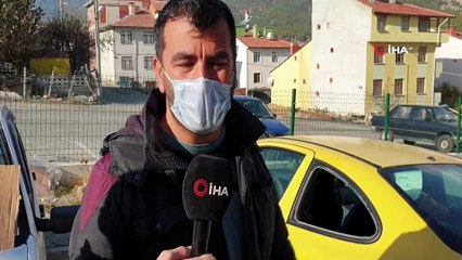 Adını bile bilmediği şahıs, park halindeki aracını böyle parçaladı