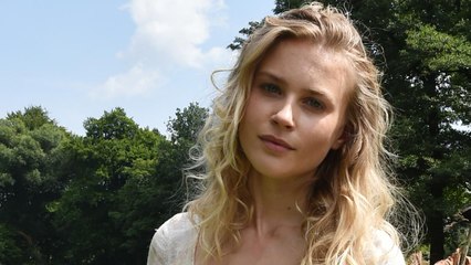 Jeanne Goursaud: SIE ist Netflix' heißeste "Barbaren"-Braut