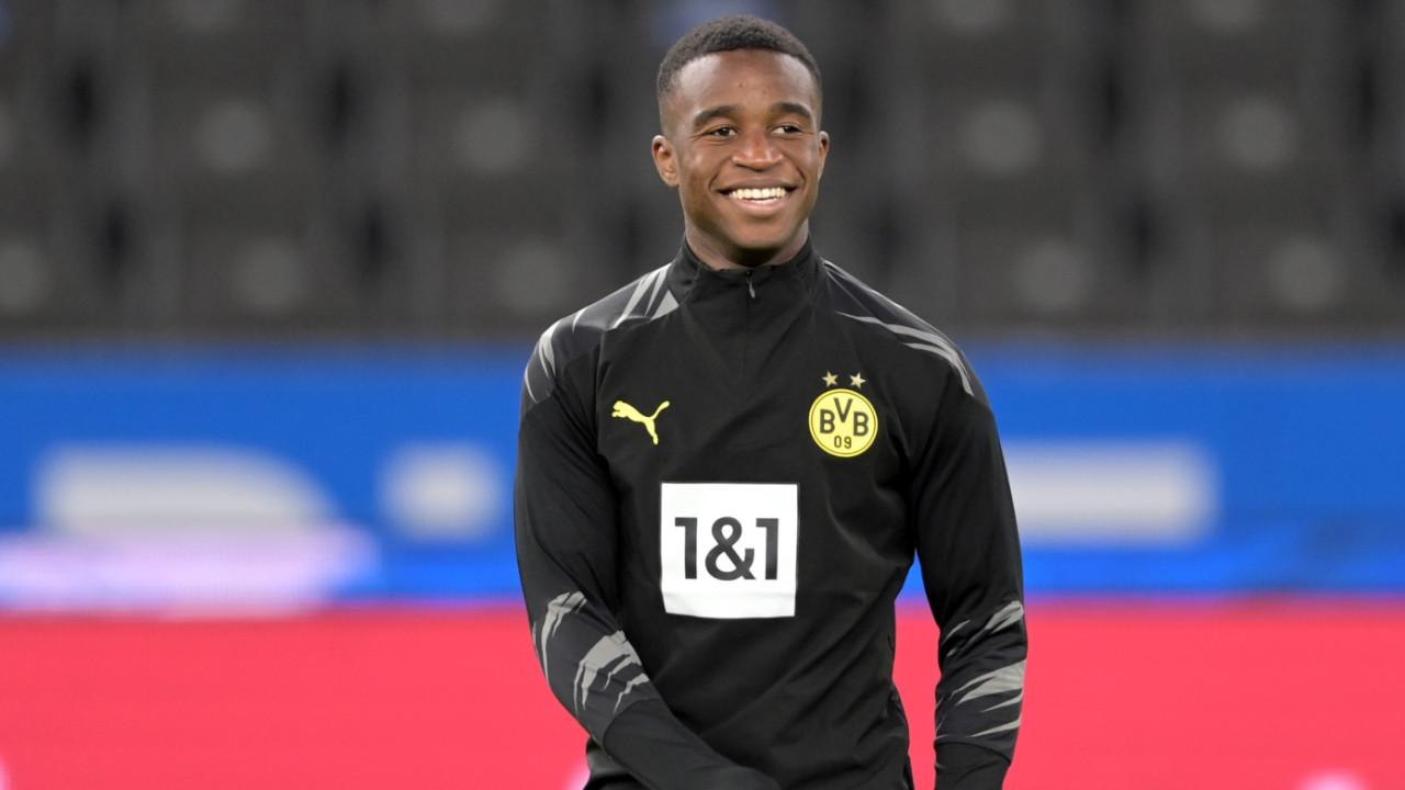 Youssoufa Moukoko privat: Familie, Vermögen, Karriere - So tickt das BVB-Talent abseits des Rasens