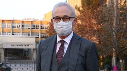 Profesör Akova :Elde hangi aşı varsa ondan olacağım