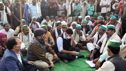 किसान यूनियन ने कृषि बिल के विरोध में किया चक्का जाम, कल रेलवे ट्रैक जाम करने की चेतावनी दी