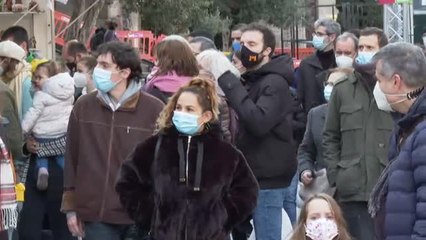 Aglomeraciones hasta por la mañana