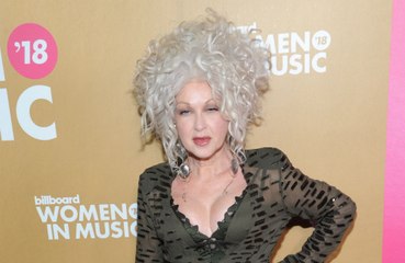 Cher and Dolly Parton set for Cyndi Lauper's Home for the Holidays benefit gig