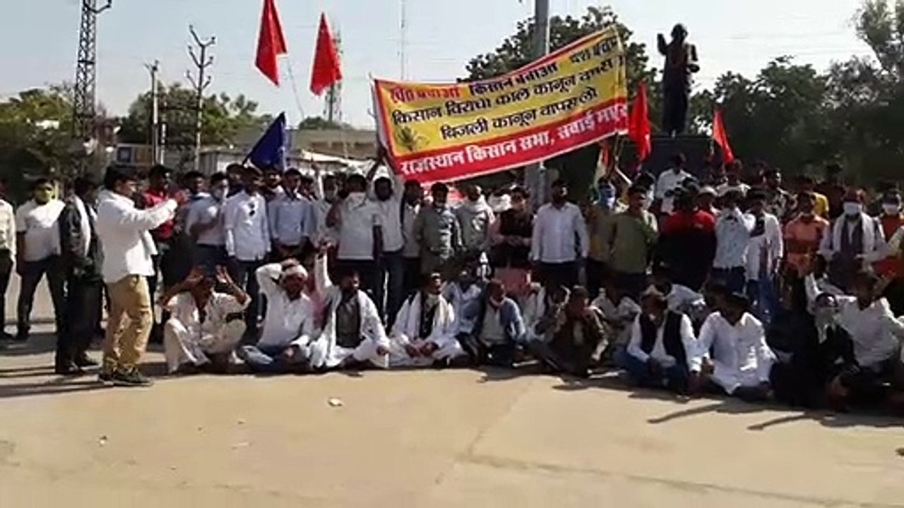 किसान विरोध बिल को लेकर कृषि उपज मण्डियां रही बंद