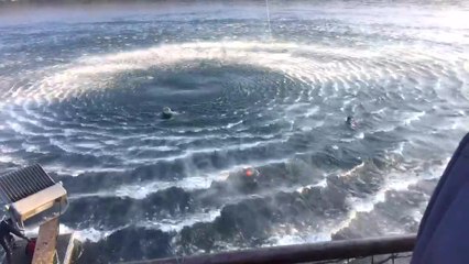 Exercice militaire à la Carrière de Barges à Tournai avec un hélicoptère NH 90