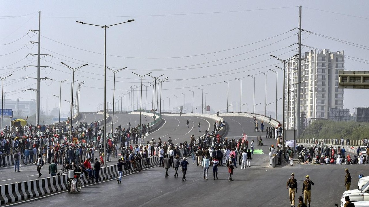 Farmers Protest Normal life largely unaffected by bandh