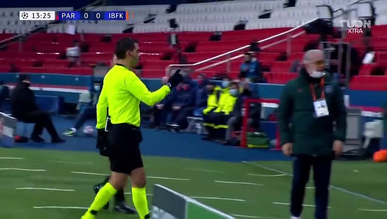 Romanian Official Champions League game uses hate word - game suspended #Psg