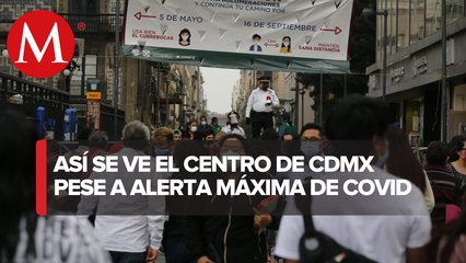 Con megáfonos y templetes, Policía CdMx busca evitar contagios en Centro Histórico