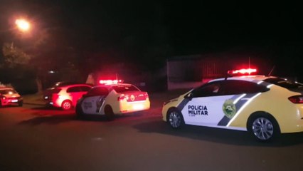 Corpo de mulher vítima de  arma de fogo é levada ao IML de Cascavel