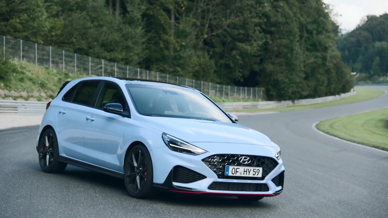 Shift the moment - new Hyundai i30 N enhanced for maximum driving fun