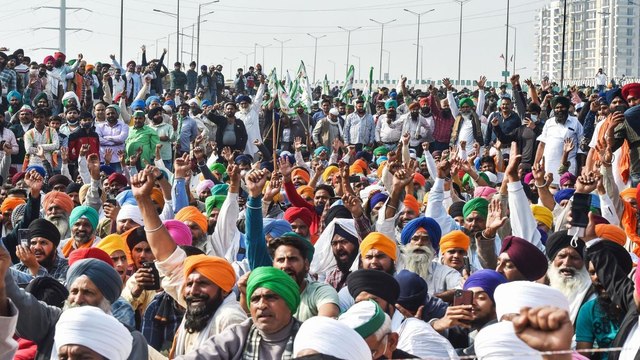 Farmer leader slams expert vouching for Agri laws