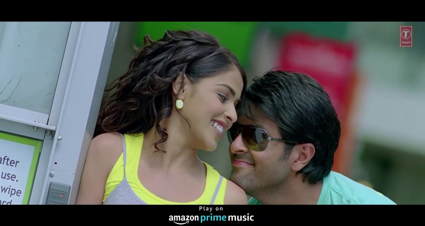 Idiot (Full Song) Harman Baweja, Genelia D'Souza, Nana Patekar! K.K., Earl ! Shankar-Ehsaan- Loy