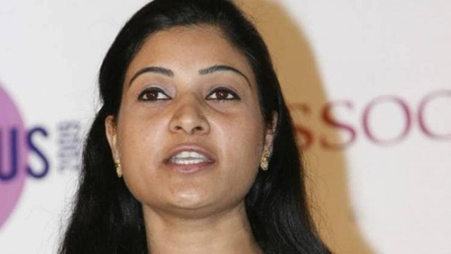 Cong's Lamba slams BJP leader on 'cheerleader' remark