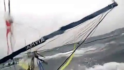 vg2020-20201209-apivia-onboard-26-visionnage-vi