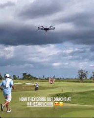 Les drones du parcours de golf de Michael Jordan filmés par Caroline Wozniacki