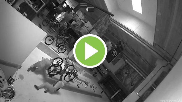 Le desvalijan 700.000 euros en bicicletas: ¡Y te crees que Securitas Direct es una alarma de la hostia!