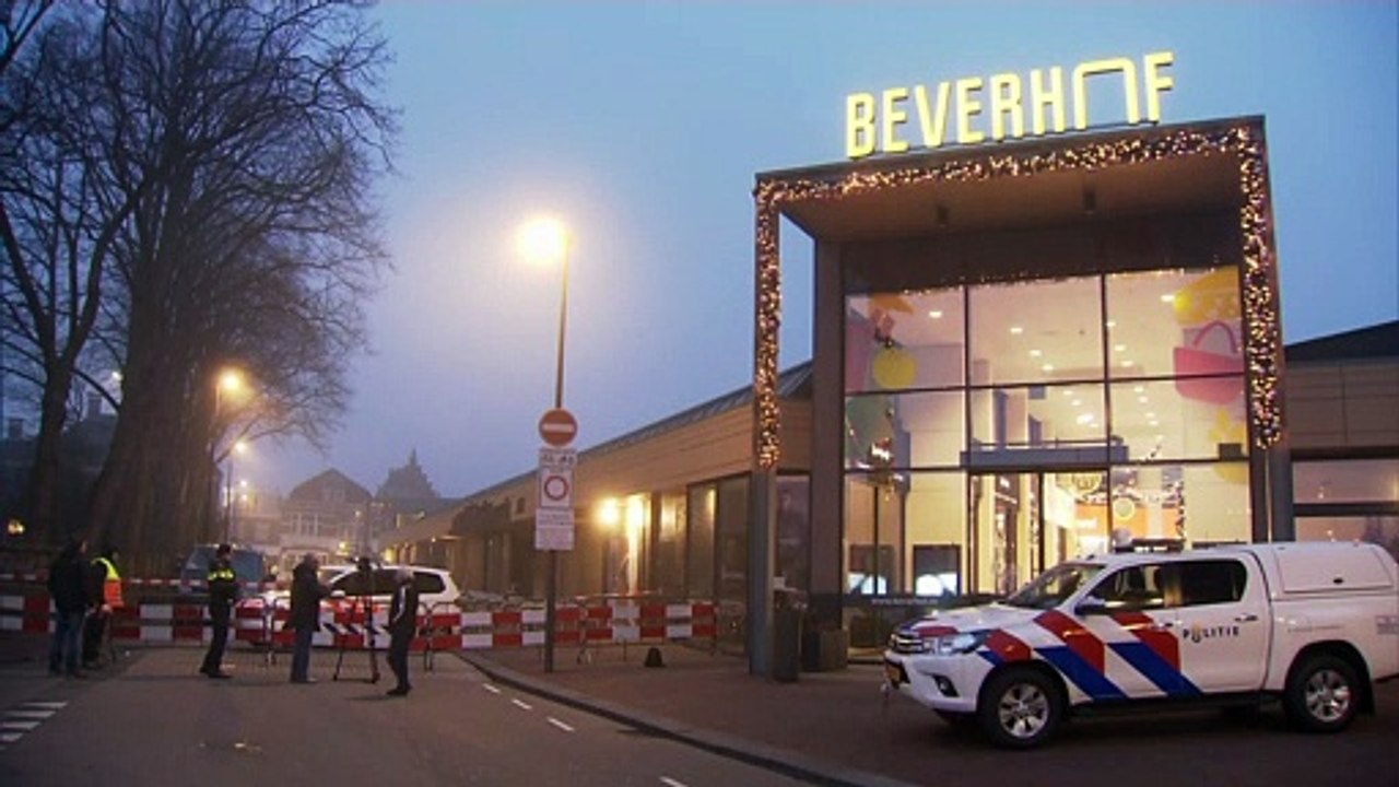 Mysteriöse Anschläge: Explosion von 3 polnischen Supermärkten bei Amsterdam