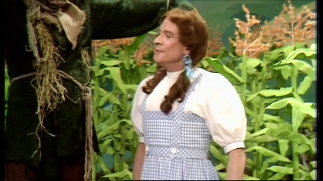 Billy Connolly and Alan Cumming pay tribute to Stanley Baxter at Scottish BAFTAs