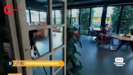 Oyuncu Hakan Boyav: Türkiye'de ödül almak için solcu olacaksınız