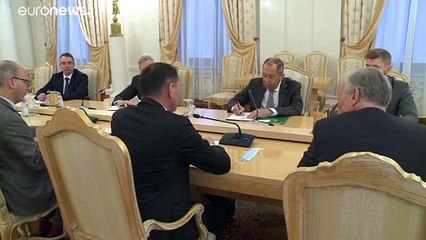 Extrema-direita alemã recebida em Moscovo