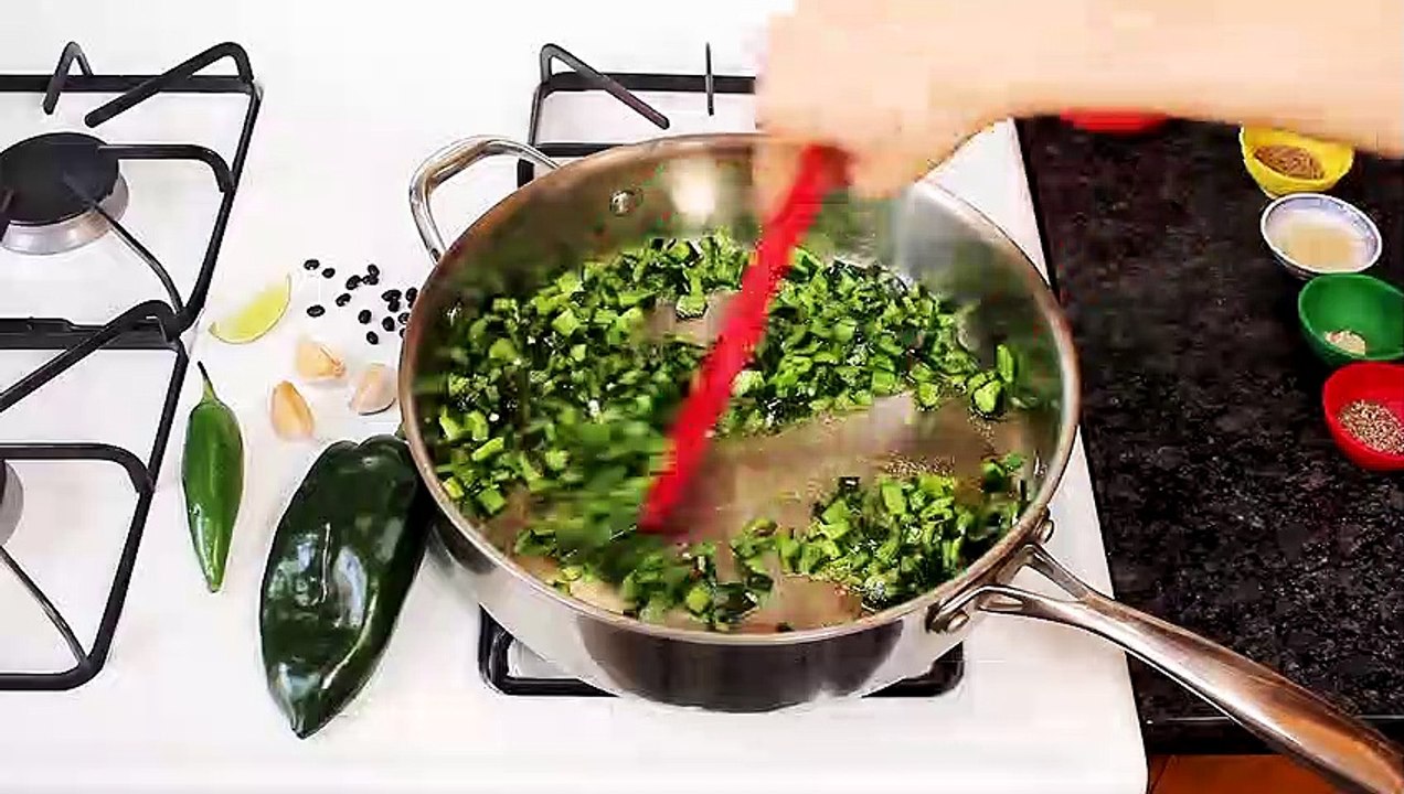 Hearty & Hot Vegan Black Bean Soup Will Make You Blush